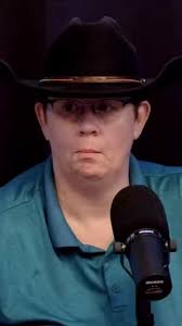 Who the heck is Bonnie Critchley? Meet the military  trailblazer-turned-political candidate looking to take down Pierre  Poilievre in the Battle River-Crowfoot byelection... Catch the full  interview