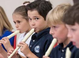 Cover photo: Ella Bach-Watson '32