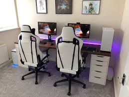 Consider the following romantic weekend getaway ideas for the next time you and your sweetheart need to get away from the cares of home. New Couples Battlestation For Myself And The Missus Will Take Pc Off The Floor Gamer Room Game Room Design Room Setup