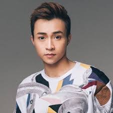 Louis Tran's Instagram, Twitter & Facebook