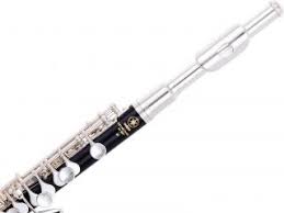 The tone quality was impressive considering it was a plastic piccolo.although i did used to have a silver plated gemeinhardt piccolo.this is my opinion, the silver plating gave the piccolo a sparkle and a bright sound, it was bold and projected like no other piccolo.but when i got the 4p, the material of the piccolo gave it a. Yamaha Ypc 32 Piccoloflote Abs Music Station