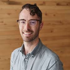 Tracy Roscher's Instagram, Twitter & Facebook