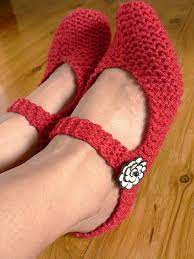 It's more of a tutorial than a pattern. I M Gonna Be Required To Wear Slippers In Jordan Study Abroad And These Seem Them Most Breat Crochet Mary Janes Crochet Slippers Free Pattern Crochet Slippers