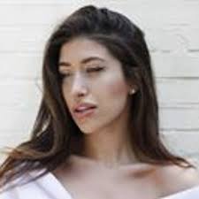 She has been married to paul scheer since october 10, 2009. Diana June S Stream
