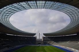 Für diese modernisiert berlin nun sein olympiastadion, in dem mindestens sechs spiele stattfinden. Berliner Olympiastadion Berlin Westend 1936 Structurae