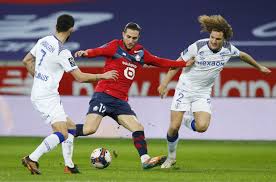 Monaco coach niko kovac, while noting that inexperience in his young squad led to some timidity in the early stages, was full of praise for monaco youth academy product mbappé. Yazici Wins Ligue 1 Player Of The Month Award For December Daily Sabah