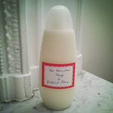 Diy Gel Douche Cremeux Ylang Gel Douche Gel Douche Fait Maison Produits De Beaute Faits Maison