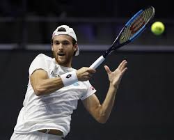 Os tenistas portugueses joão sousa e pedro sousa foram, este sábado, eliminados pelos japoneses kei nishikori e ben mclachlan na primeira ronda do torneio de pares dos jogos olímpicos tóquio2020. Joao Sousa Sai Do Top 100 Mundial Pela Primeira Vez Em Oito Anos Tenis Publico