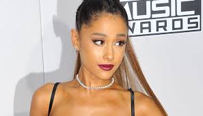 Ariana Grande Shares Heartbreaking Tweet About Mac Miller