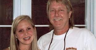 Benefit concert to honor late fan