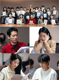 We will update as soon as we can. The Seoul Story On Twitter Tvn Drama Awaken Starring Namgoong Min Kim Seol Hyun Lee Chung Ah And Yoon Sun Woo Unveils Photos From 1st Script Reading Session First Broadcast In November