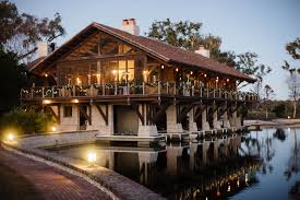 Gallery Inspiration Picture 1366311 Style Me Pretty Boathouse Wedding Wedding Wows Wedding Mint Green