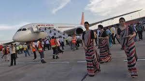 Official page of delhi international airport limited (dial)✈️ find @delhiairport on twitter, facebook, youtube and linkedin bit.ly/3wbqq61. Mumbai New Delhi World S 3rd Busiest Domestic Flight Route India News