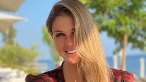 Meseszép röplabdázónő vigasztalhatja a német sztárfocistát, ha kikapnak a  magyaroktól az Eb-n