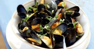 Apportez Une Touche Exotique Et Originale Aux Traditionnelles Moules Mariniere Avec Cette Recette Tres Fac Recette Escalope De Dinde Escalopes De Dinde Recette