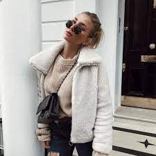 Pin By Emma Fashion And Beauty On Style Fall Fashion Coats Fashion Chic College Outfits