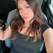 Vanessa Nava (@_xoxnessa_)