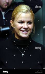 Kerry Mcfadden's Instagram, Twitter & Facebook