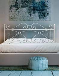 Questo modello è disponibile anche nella versione letto contenitore. Letto Ferro Battuto Sabrina Con Pediera Coordinata