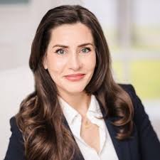 Congratulations to Julia Battaglia for being promoted to Managing Director  at Merrill Lynch! Best wishes