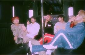 90 S Aesthetic In 2020 Bts Wallpaper Desktop Bts Laptop Wallpaper Bts Aesthetic Pictures