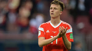 The russian campaign of 1914: Aleksandr Golovin Izbezhal Sereznoj Travmy V Igre So Slovencami