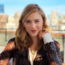 Jessica Carson's Instagram, Twitter & Facebook