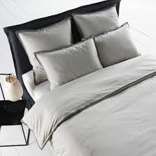 linostole duvet cover pretty embroidered edging and an exceptional incredibly soft smooth fabric team it up wit housse de couette idees de lit canape ampm