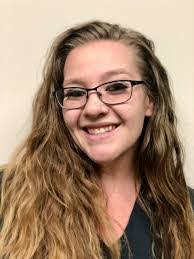 Denise Bellini's Instagram, Twitter & Facebook