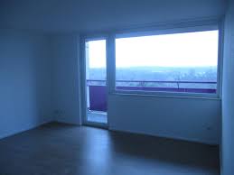 Besonders für studenten ist die immobiliensuche in offenbach/main eine herausforderung, muss die wohnung doch günstig und gleichzeitig in einem. 2 Zimmer Wohnung Zu Vermieten Neusalzer Strasse 77 63069 Offenbach Am Main Rosenhohe Mapio Net
