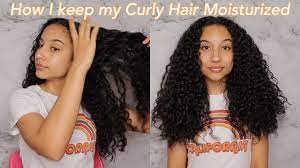 Moisturized hair definitely starts on wash day, that's great advice! How I Keep My Curly Hair Moisturized In Between Wash Days Youtube
