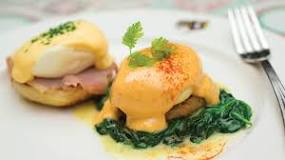 What are the different types of eggs Benedict?