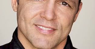 Anthony Molinari : sa biographie, filmographie, et quelques photos