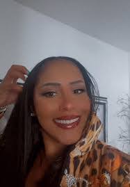 Monnie Monroe's Instagram, Twitter & Facebook