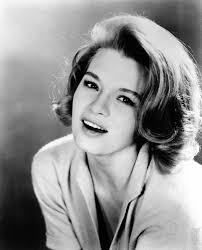 Bildergebnis für Jessica Dickinson