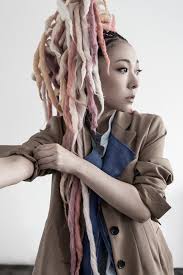 Despite singing mostly fado, she has sung some of her themes in spanish, french, catalan, english, and even japanese. Misia Teams Up With Greeeen For Ai No Katachi Arama Japan