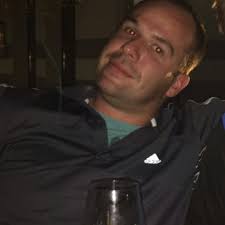 Über 100 CDU-Mitglieder ließen die Neuwahl in Burg zugunsten des 1. FC  Magdeburg sausen. Während Direktkandidat Gerry Weber den Sieg errang,  bleibt das Fernbleiben unkommentiert.