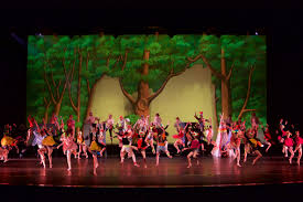 Kj Dance In Their Production Of Peterpan Theatre Backdrop Artsed Backdrops Arts Ed Scenic