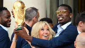Über den biss von antonio. Mourinho Darum War Die Wm Der Perfekte Ort Fur Pogba 90min