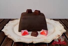 Aber auch die schnapspraline „mon chéri ist extrem beliebt. Wie Du Eine Torte Mit Pralinen Fullst