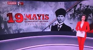 19 mayıs akşamı ise cumhuriyet meydanı'nda atatürk için doğum günü pastası kesiliyor. Trt Nin Hatasi Sosyal Medyada Gundem Oldu 19 Mayis Cumhuriyet Bayrami Sputnik Turkiye