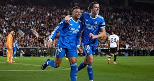 Valencia 0-2 Real Madrid: Arbeloa's side keep the pressure on leaders Barcelona