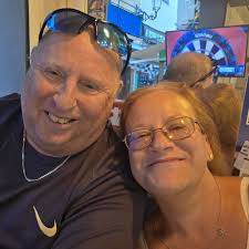 Hi, does anyone know of any kids darts clubs please for a 12 year old.  Thanks