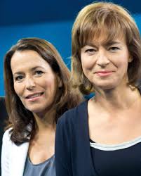 Sie gilt als altmodisch und hat noch einen anderen nachteil. Anne Will Und Maybrit Illner Talkshows Laufen Zeitgleich Ard Irritiert