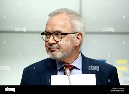 Hoyer gruppe -Fotos und -Bildmaterial in hoher Auflösung