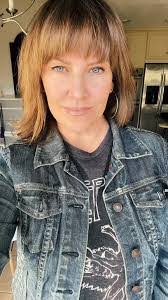 Heather Brackett's Instagram, Twitter & Facebook