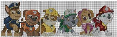 La patrouille canine c'est environ 1 pdf à télécharger avec tous les motifs pour la réalisation de l'image au point de croix, avec la numérotation des couleurs à patron de la famille équipe de personnages d'enfants. Pat Patrouille Des Tresors Avec Du Fil Du Tissu De La Laine Et Des Doigts En Or