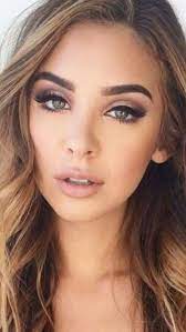 Blue eyes, in particular, may be hard to pair up with colors but luckily for blue eyed women, it's 12 eyeshadow makeup tutorials for blue eyes. Bridal Makeup Blue Eyes Brown Hair