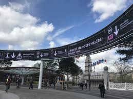 Ecran Geant Led Courbe Porte De Versailles Elue Plus Belle Realisation Digitale En 2017 Icona D Or Ecran Geant Exterieur Sonorisation Geant Ecran
