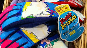 The original freezy freakies designs. Glove Story The Freezy Freakies Phenomenon Of The 1980s Mental Floss